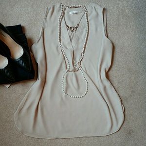 Violet + Claire Sleeveless Blouse